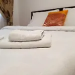 Janine Apartman *